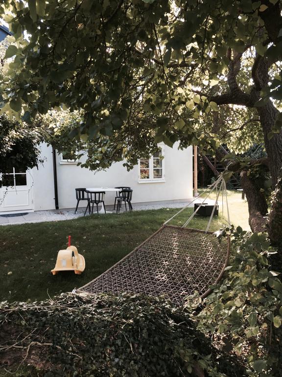 Mullbaersgardens Bed And Breakfast Вісбю Екстер'єр фото